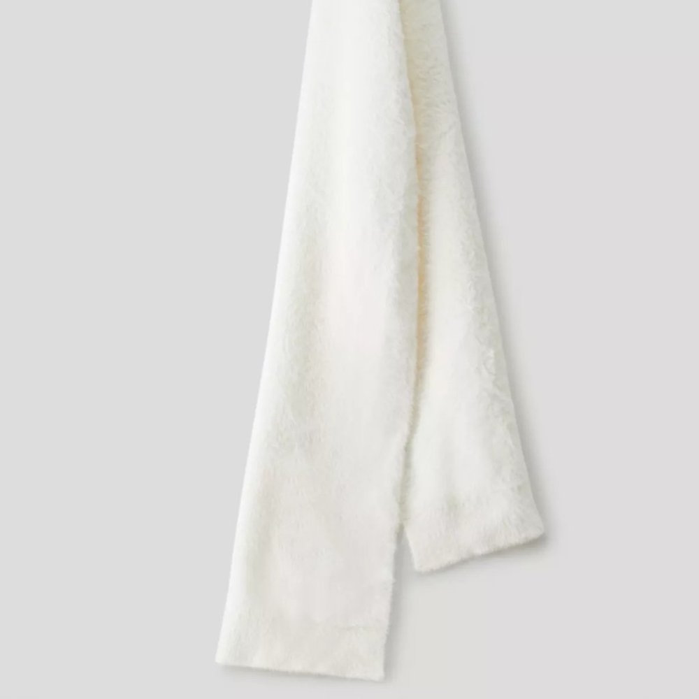 Aritzia Sunday Best Ace Scarf in Espace